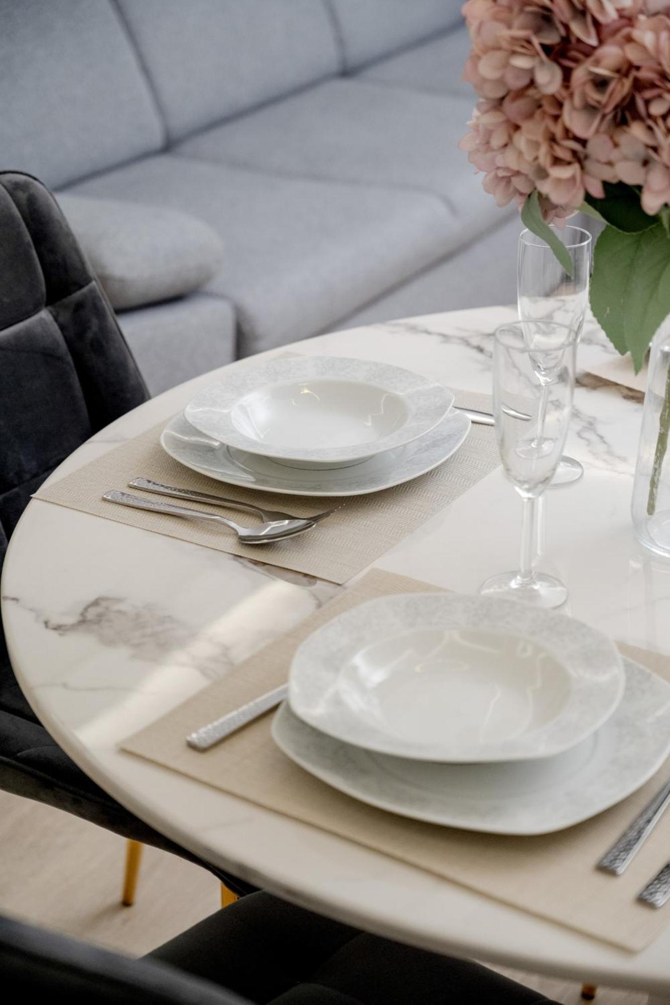 Elegant With Balcony By The Oder River In By Renters Prestige Wroclaw